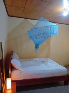 TCHAMS RESIDENCE